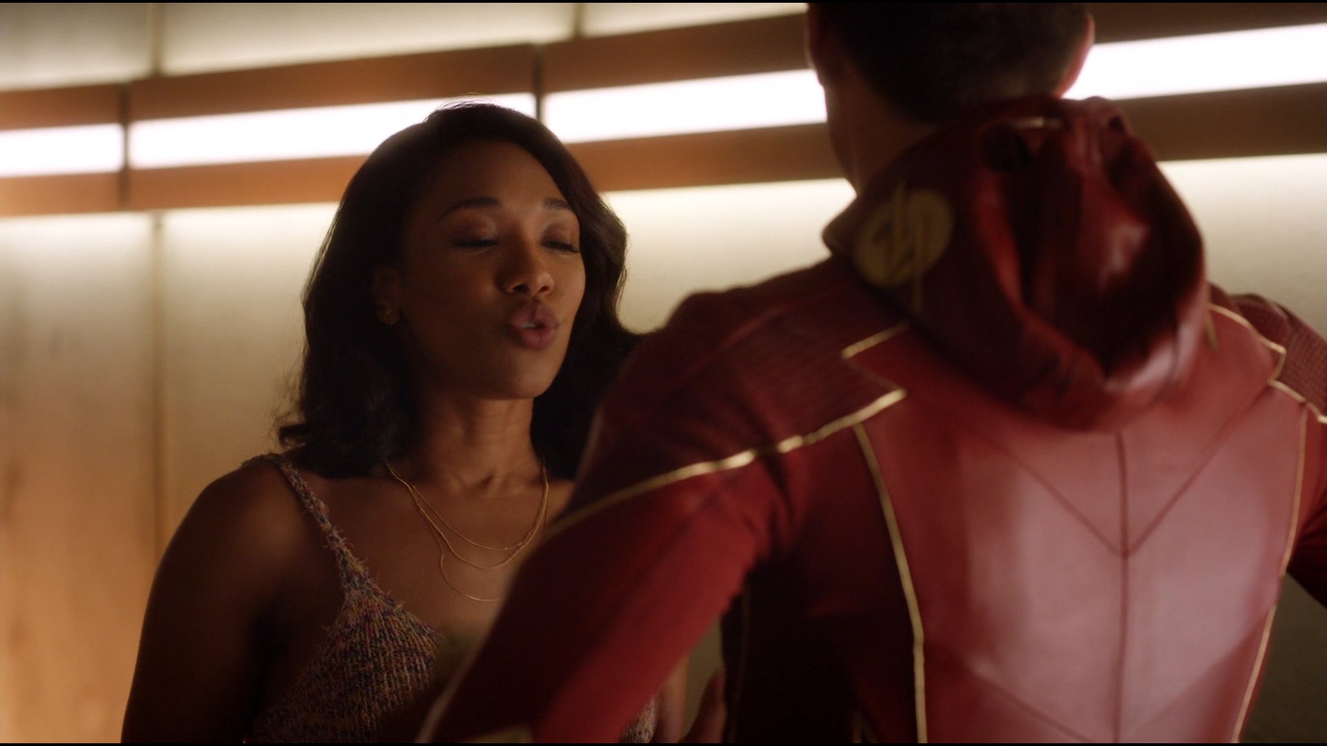 The Flash - Kissy Face from Candice Patton - The Flash - Kissy Face from Ca...