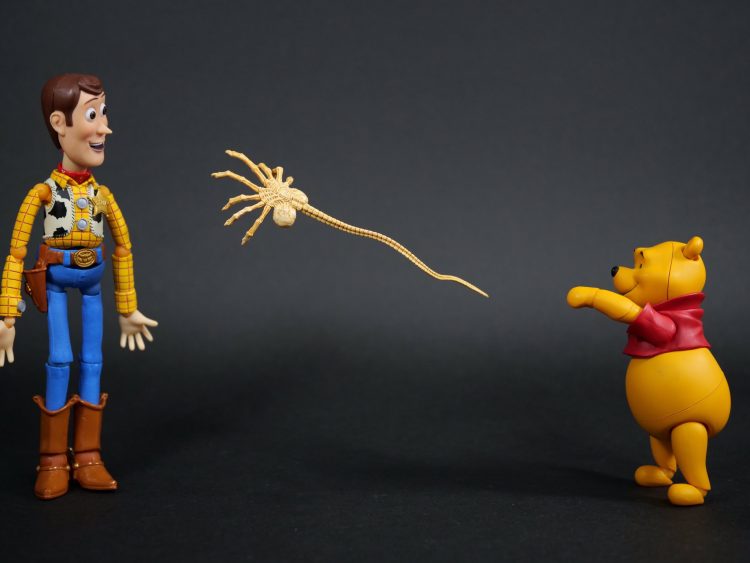 pooh infecting woody with xenomorph