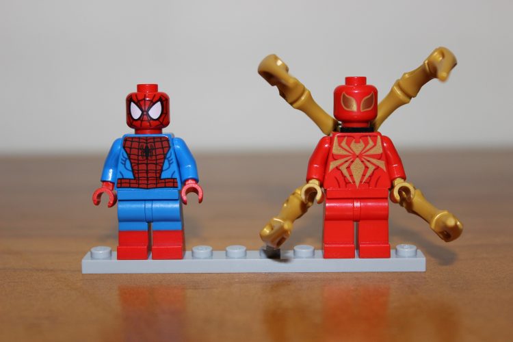 lego spider-man and iron spider